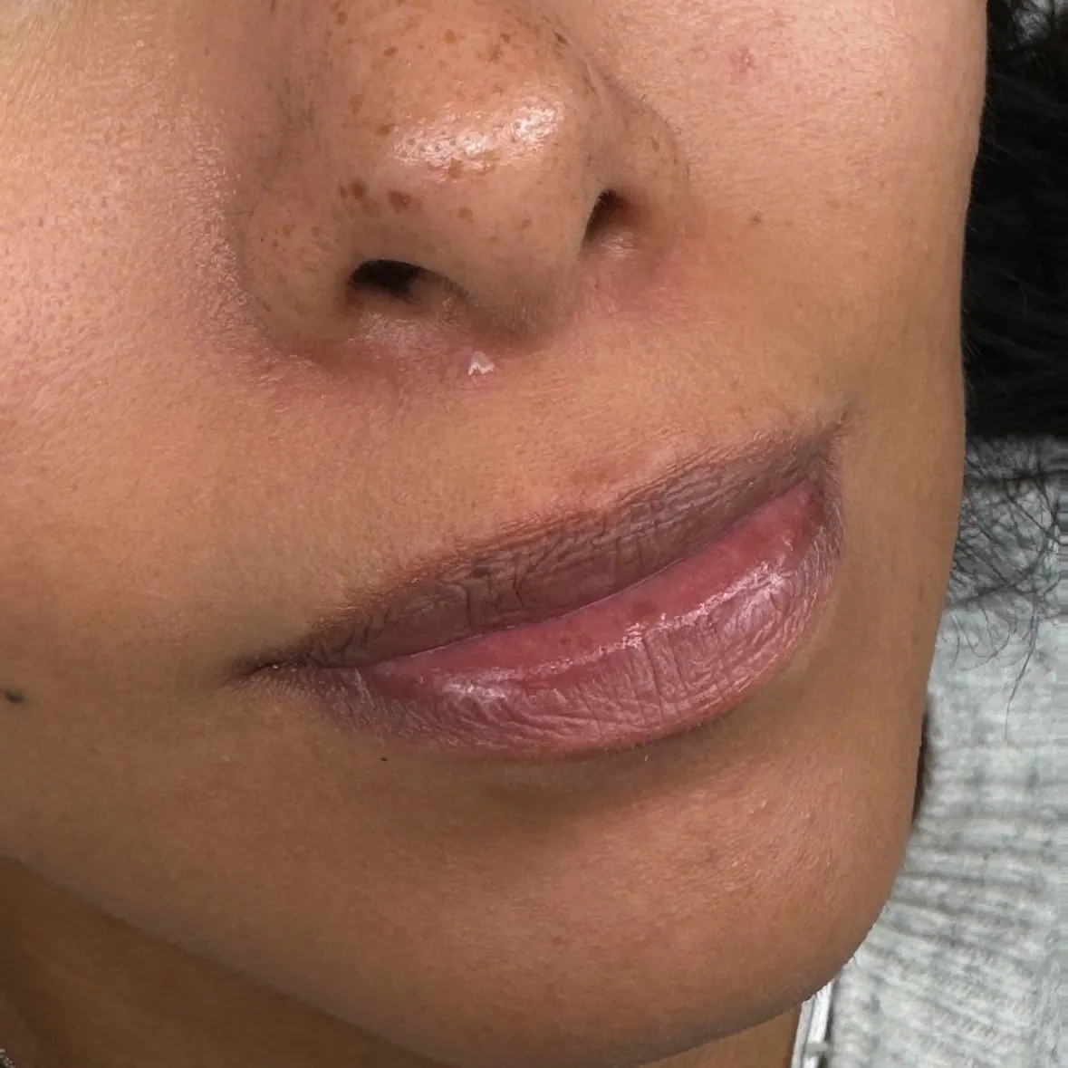 Lippen vor dem Permanent Make-up, natürliche Lippenfarbe